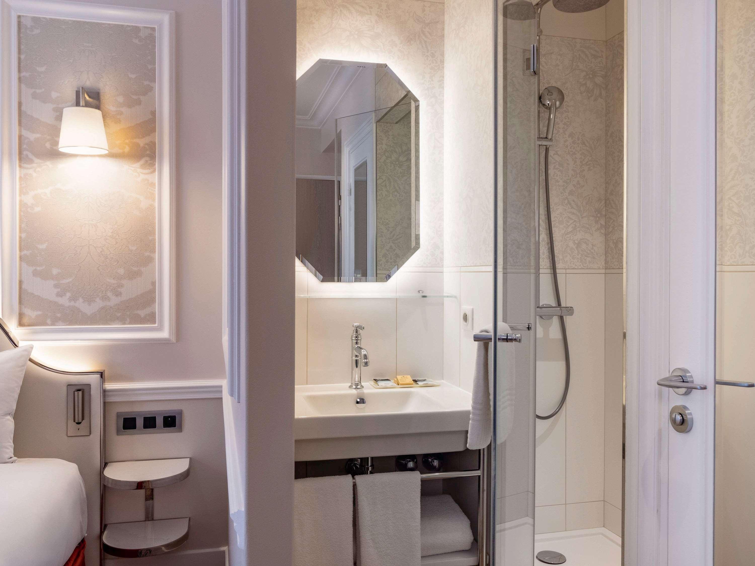 Hotel Mercure La Sorbonne Saint-Germain-Des-Pres Paris Eksteriør billede