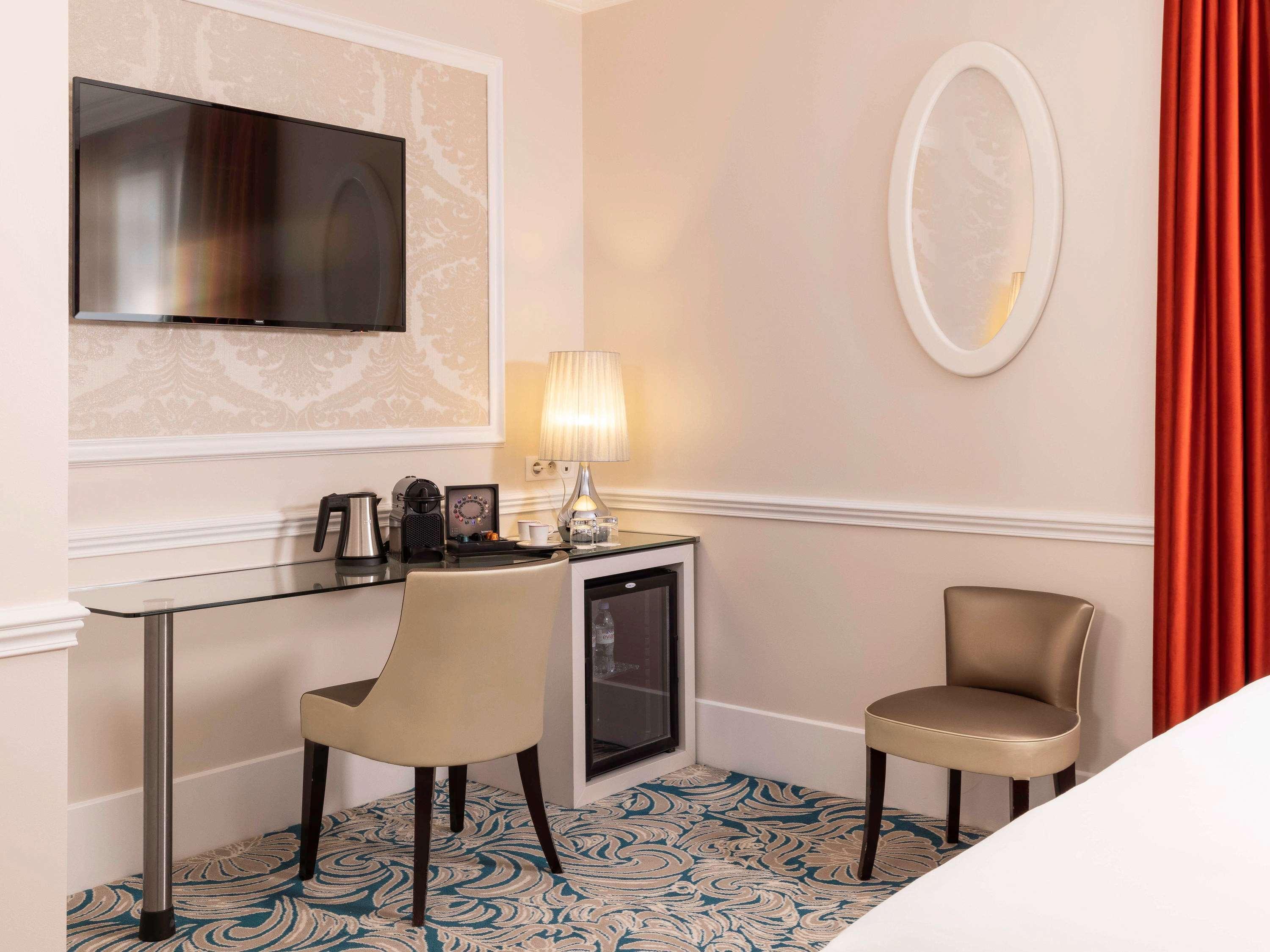 Hotel Mercure La Sorbonne Saint-Germain-Des-Pres Paris Eksteriør billede
