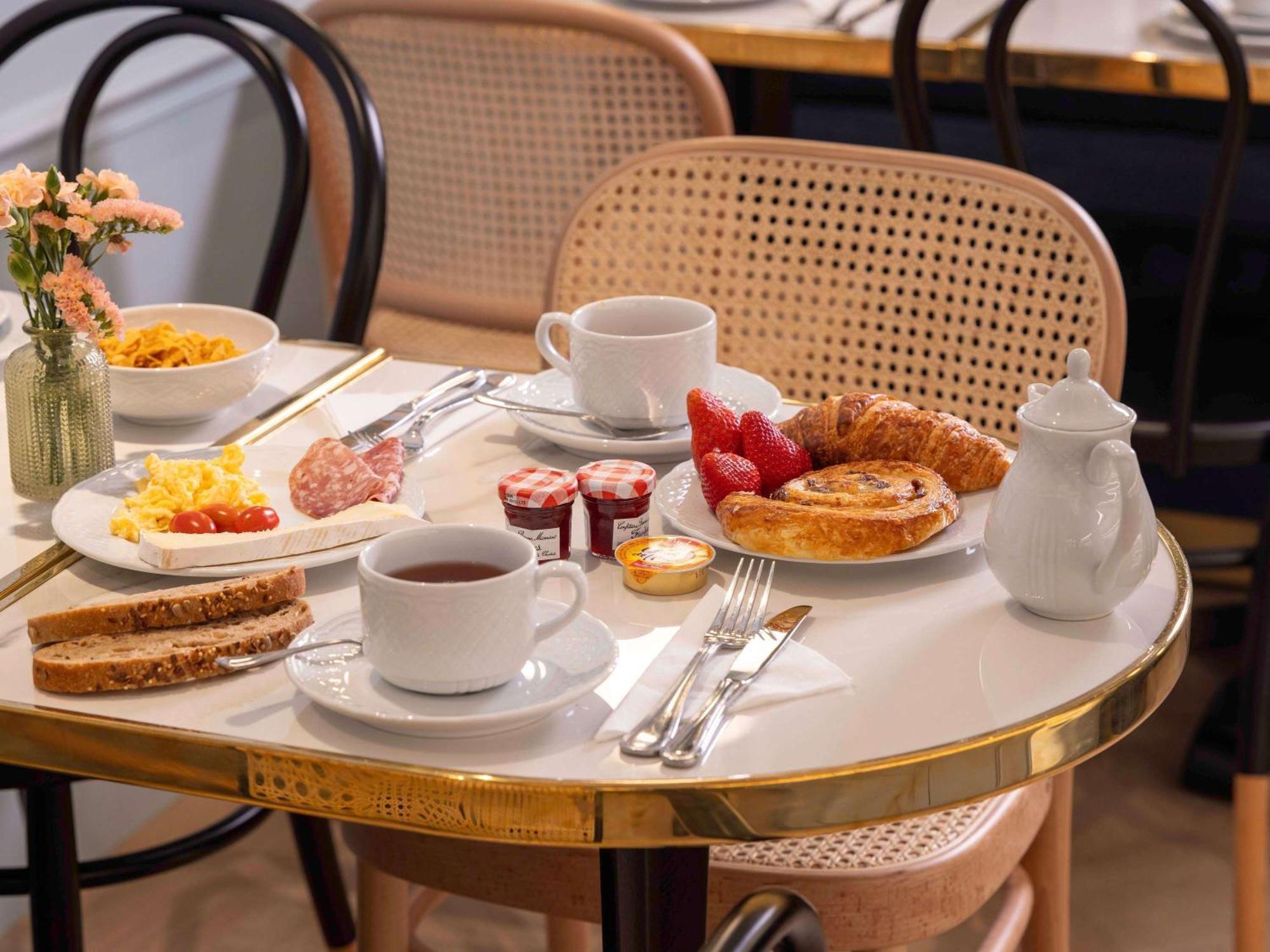 Hotel Mercure La Sorbonne Saint-Germain-Des-Pres Paris Eksteriør billede